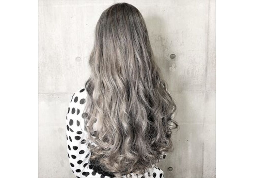 シルバーカラー