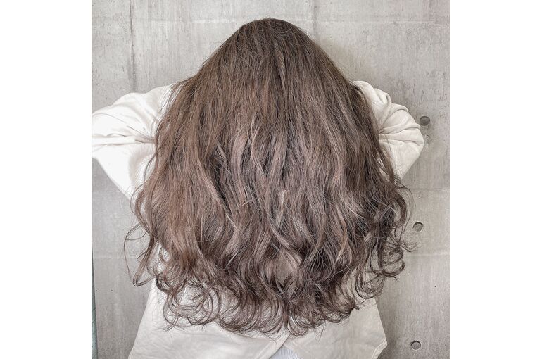 ラベンダーアッシュ圧倒的な透明感 調布美容室 武藤直人 調布で新規オープンの美容室 To You がスタッフブログをお届け